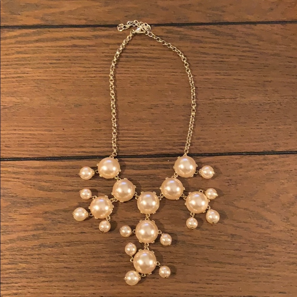 Pearl statement necklace